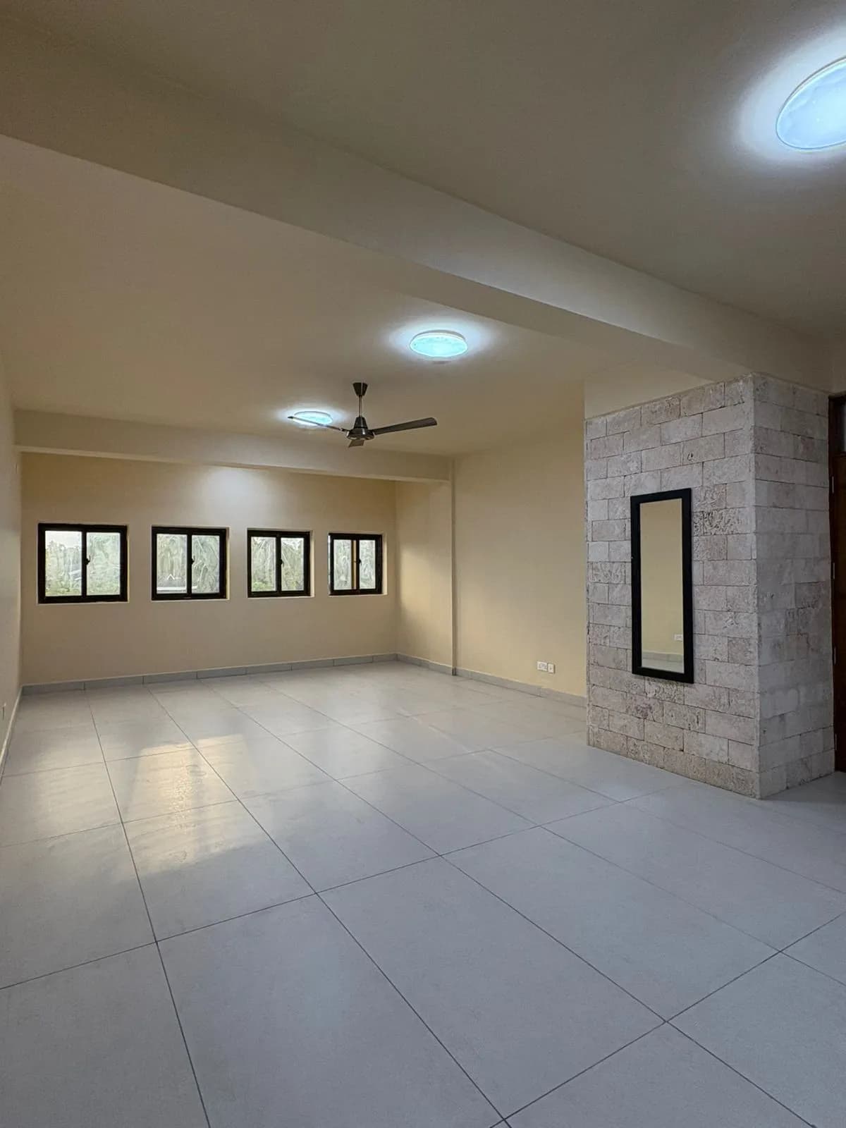 4 Bedroom Apartment For Sale in Nyali, Mombasa