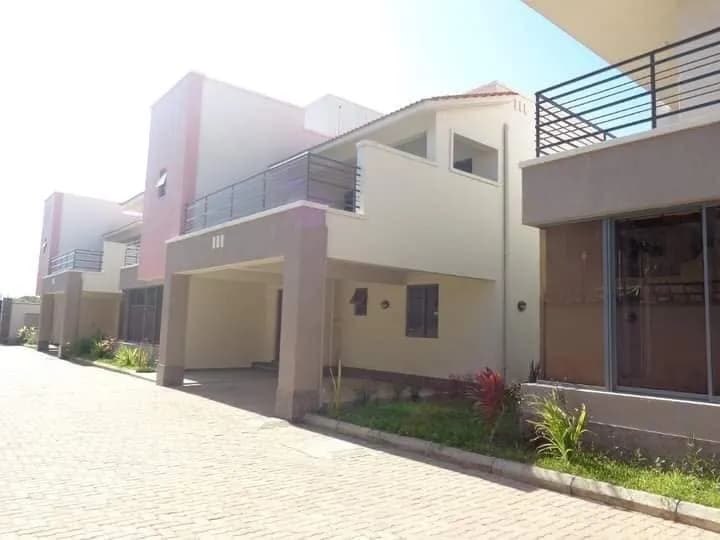 Modern and Spacious 4 Bedroom Maisonette For Rent in Nyali