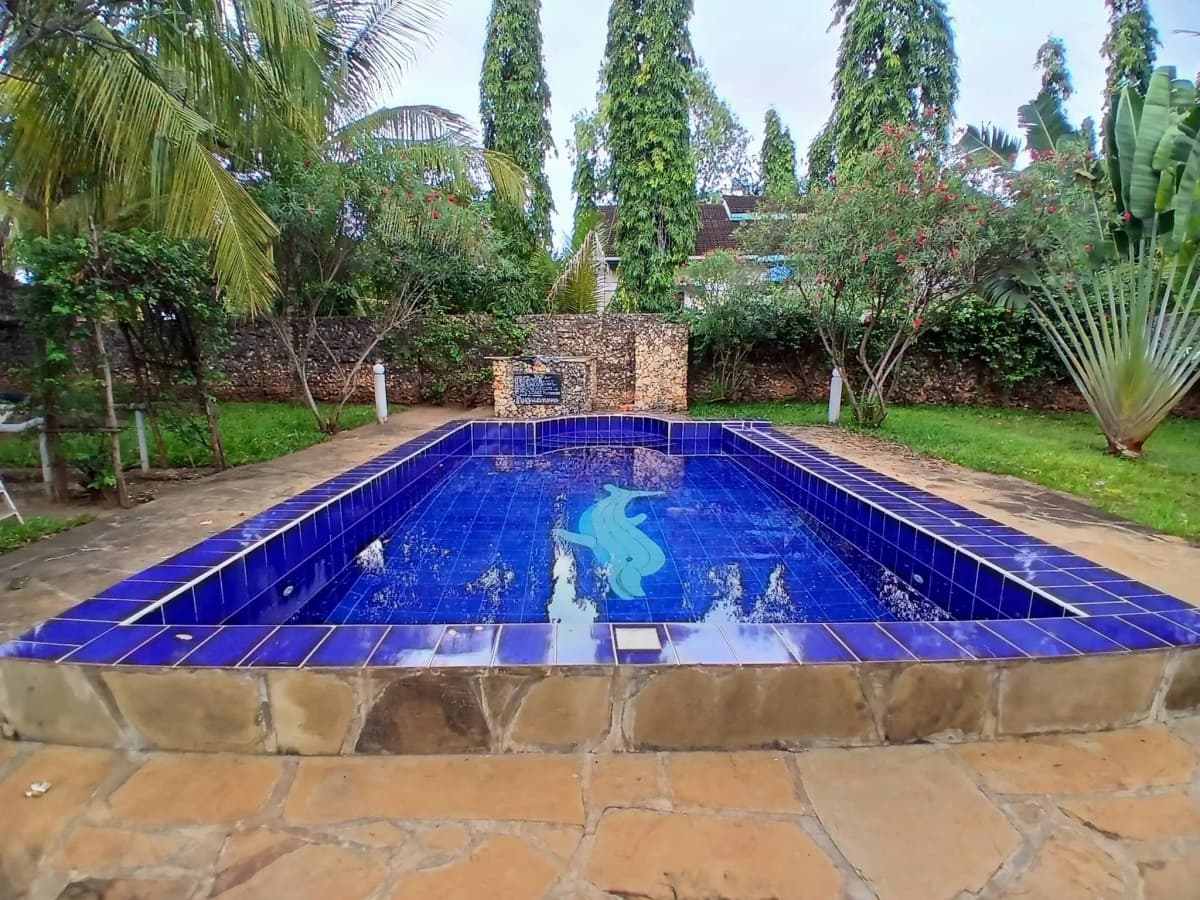 2 Bedroom Villa For Sale in Kikambala