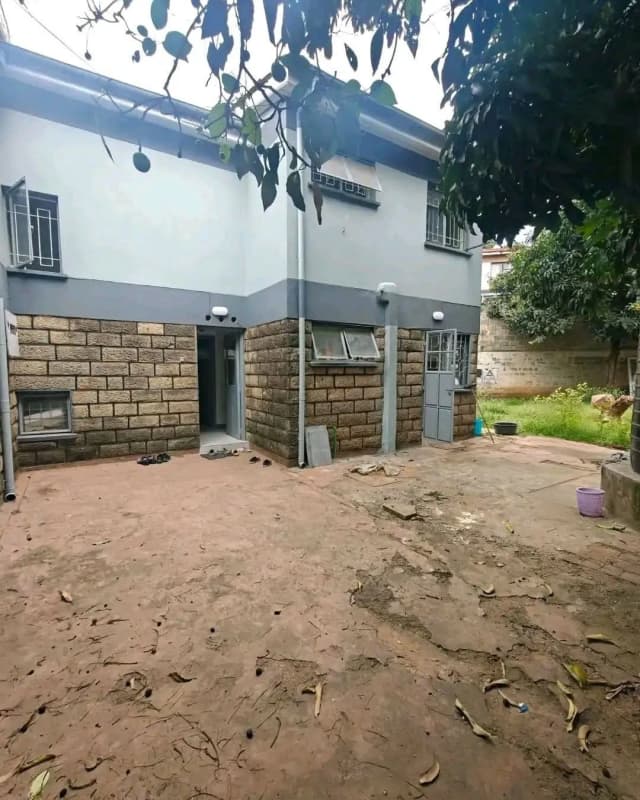 3 Bedroom Maisonette For Rent in LANGATA_0