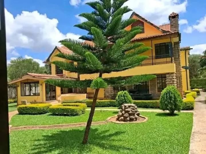 4 Bedroom Mansion For Rent in Karen