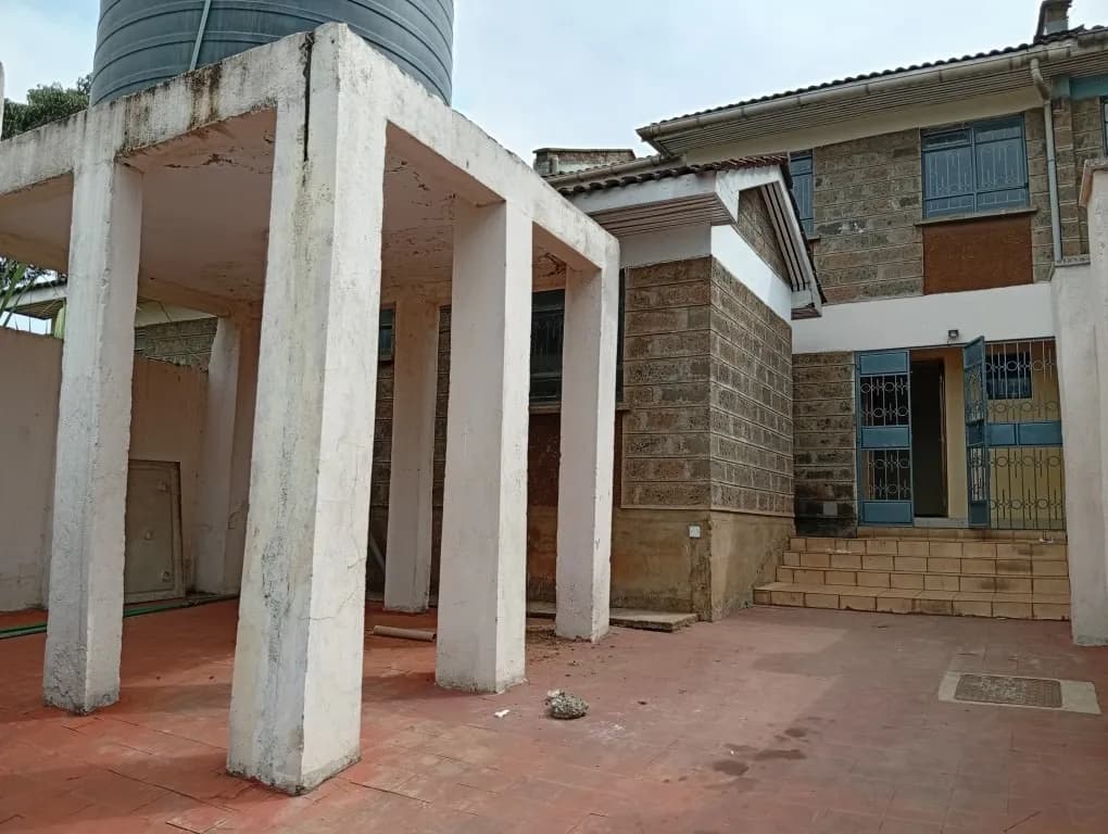 3 Bedroom Maisonette For Rent in Langata