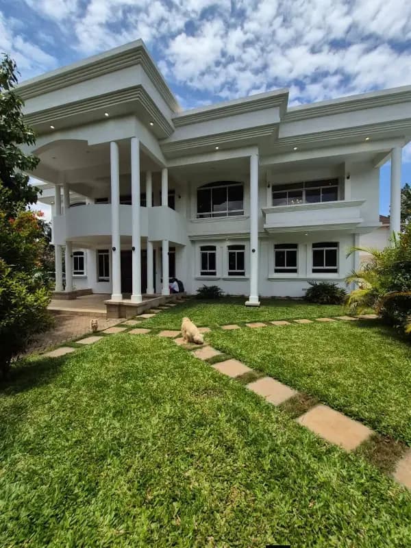 5 Bedroom House For Sale in Runda, Westlands
