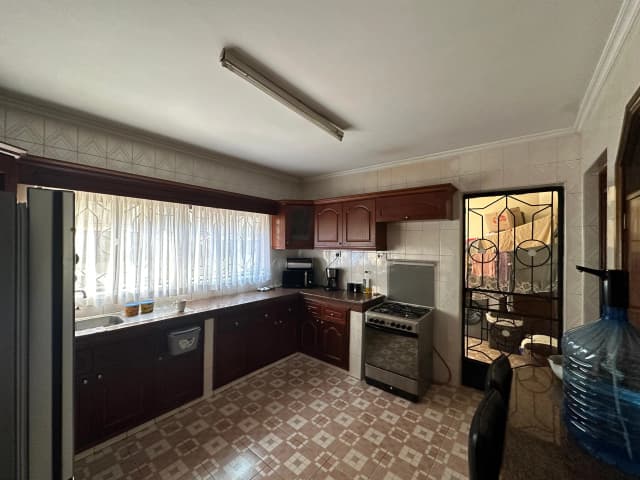 3 Bedroom Serviced Apartment for Rent in Riverside, Westlands_4