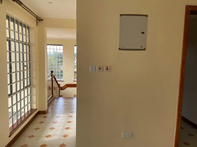 6 Bedrooms Double Storey for sale in Runda, Westlands_35