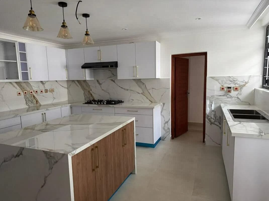 5 Bedroom Mansionette for sale in Runda, Westlands_2