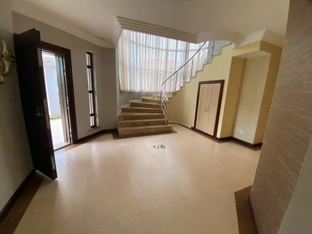 4 Bedroom Mansionette for sale in Runda, Westlands_5