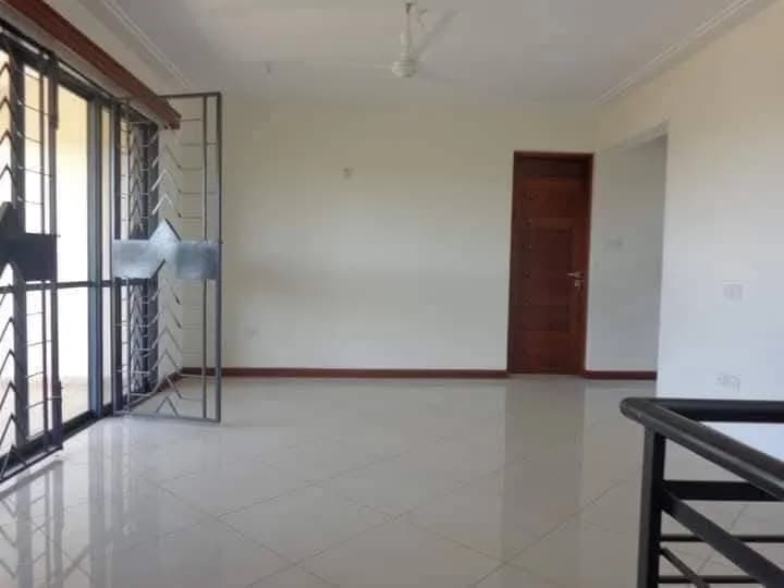 4 Bedroom Townhouse For Rent in Nyali, Mombasa_10