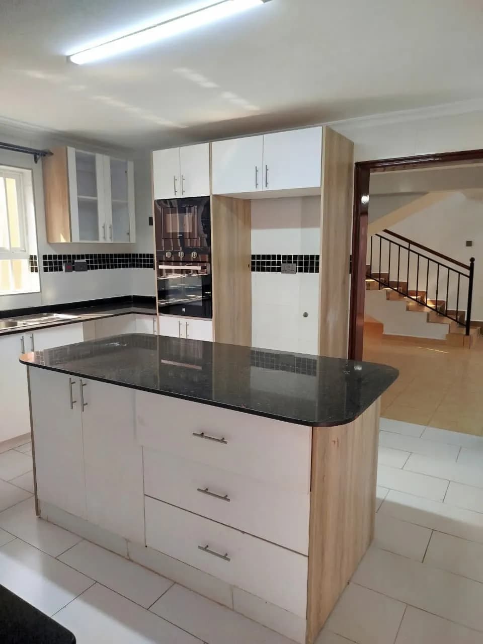 4 Bedroom Maisonette For Rent in Mushroom Estate, Kiambu_2