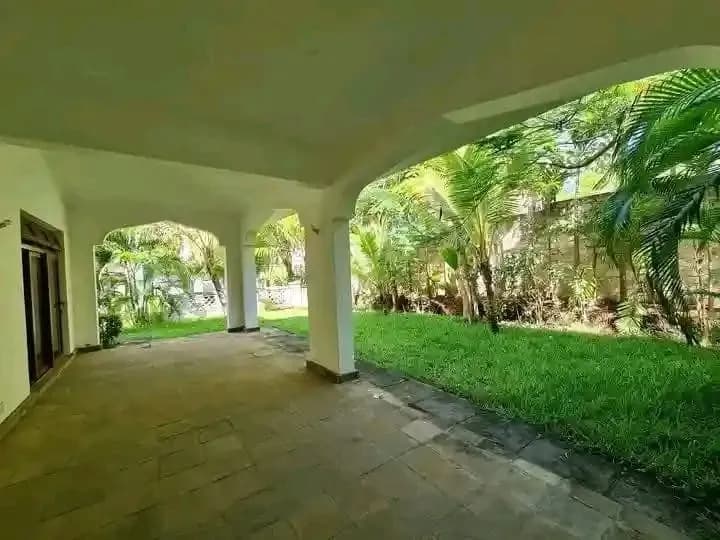4 Bedroom Maisonette For Rent in Nyali, Mombasa_1
