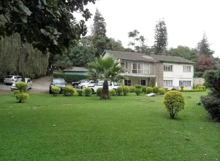 5 Bedroom Mansion For Sale Off Kunde Road, Lavington - Near Thompson Estate_3