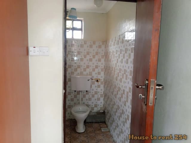 Bedsitter For Rent in Rungiri, Kikuyu_3