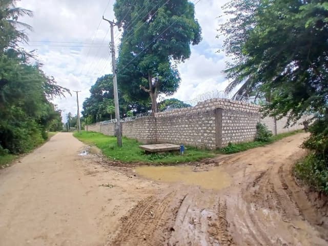 Mixed Use Land For Sale in Mtwapa_3