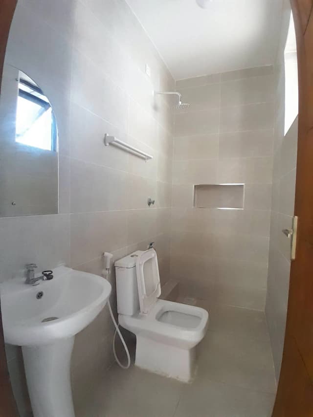 3 Bedroom Apartment/Flat For Rent in Luxury, Mtwapa_14
