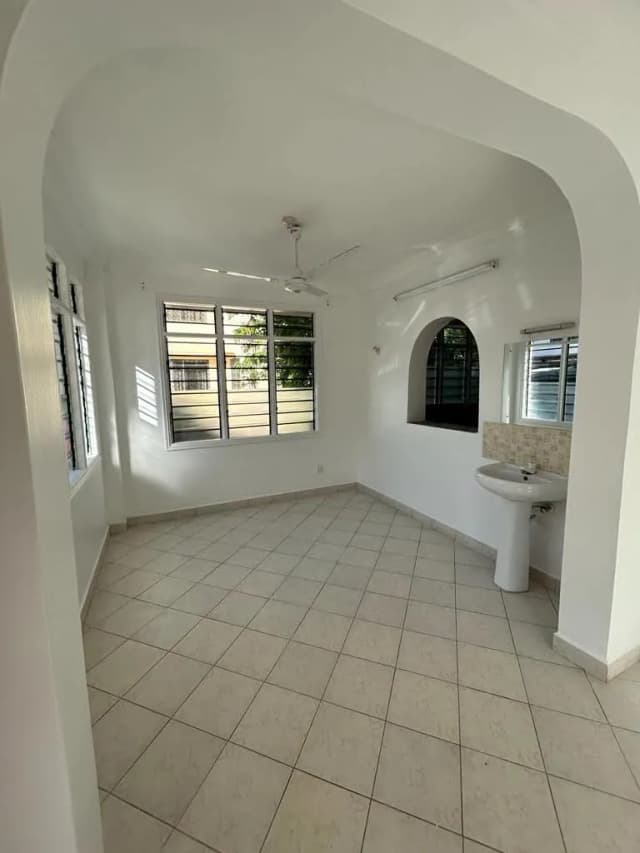 4 Bedroom Maisonette For Rent in NYALI, Nyali_3