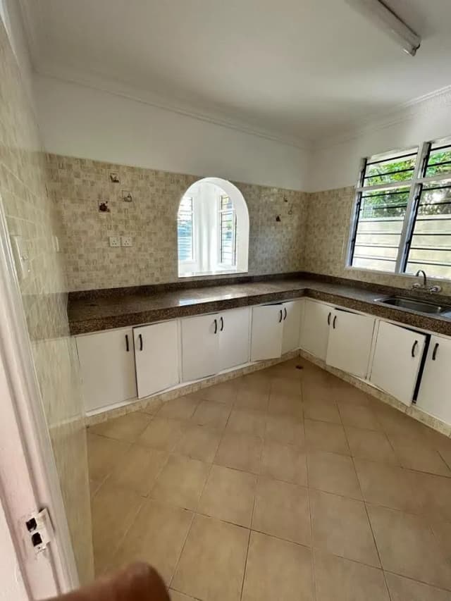4 Bedroom Maisonette For Rent in NYALI, Nyali_4