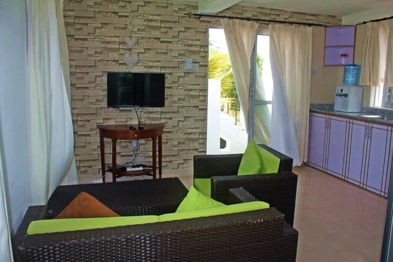 FULLY FURNISHED 1 BEDROOM APARTMENTS FOR RENT IN NYALI,MOMBASA_6