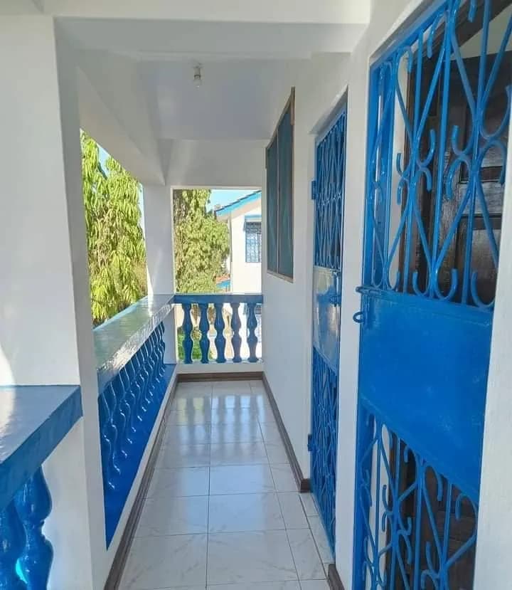 3 Bedroom Maste Ensuite Maisonette For Rent in SHANZU_8