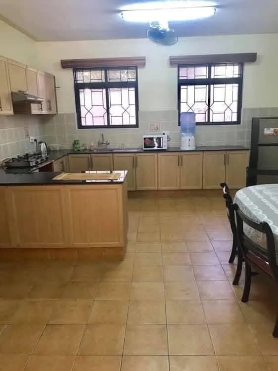 FULY FURNISHED AIRBNB APARTMENT IN KIZINGO,MOMBASA_4