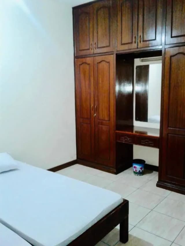 FULLY FURNISHED 3 BEDROOM MASTER ENSUITE APARTMENT FR RENT IN KIZINGO,MOMBASA_7