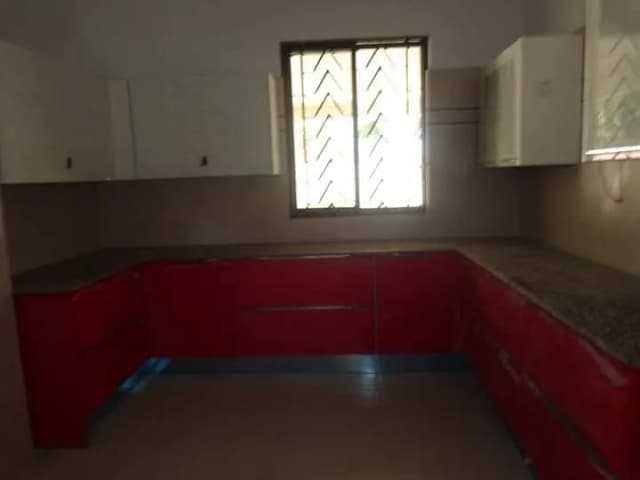 Modern and Spacious 4 Bedroom Maisonette For Rent in Nyali_3