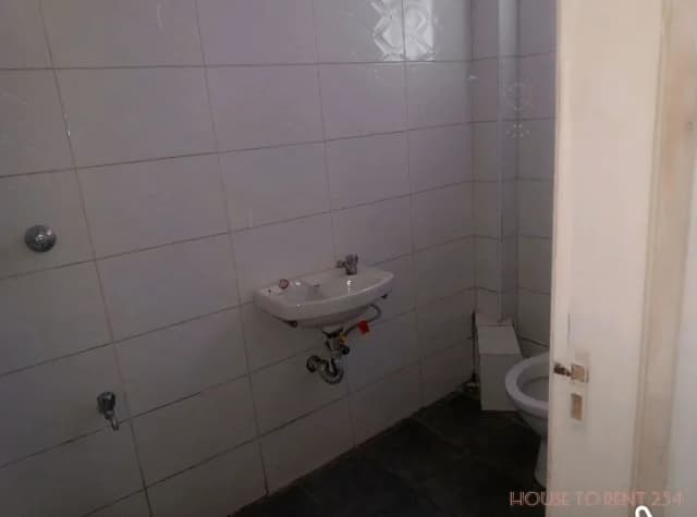 2 Bedroom Apartment For Rent in muthiga, Kikuyu_12