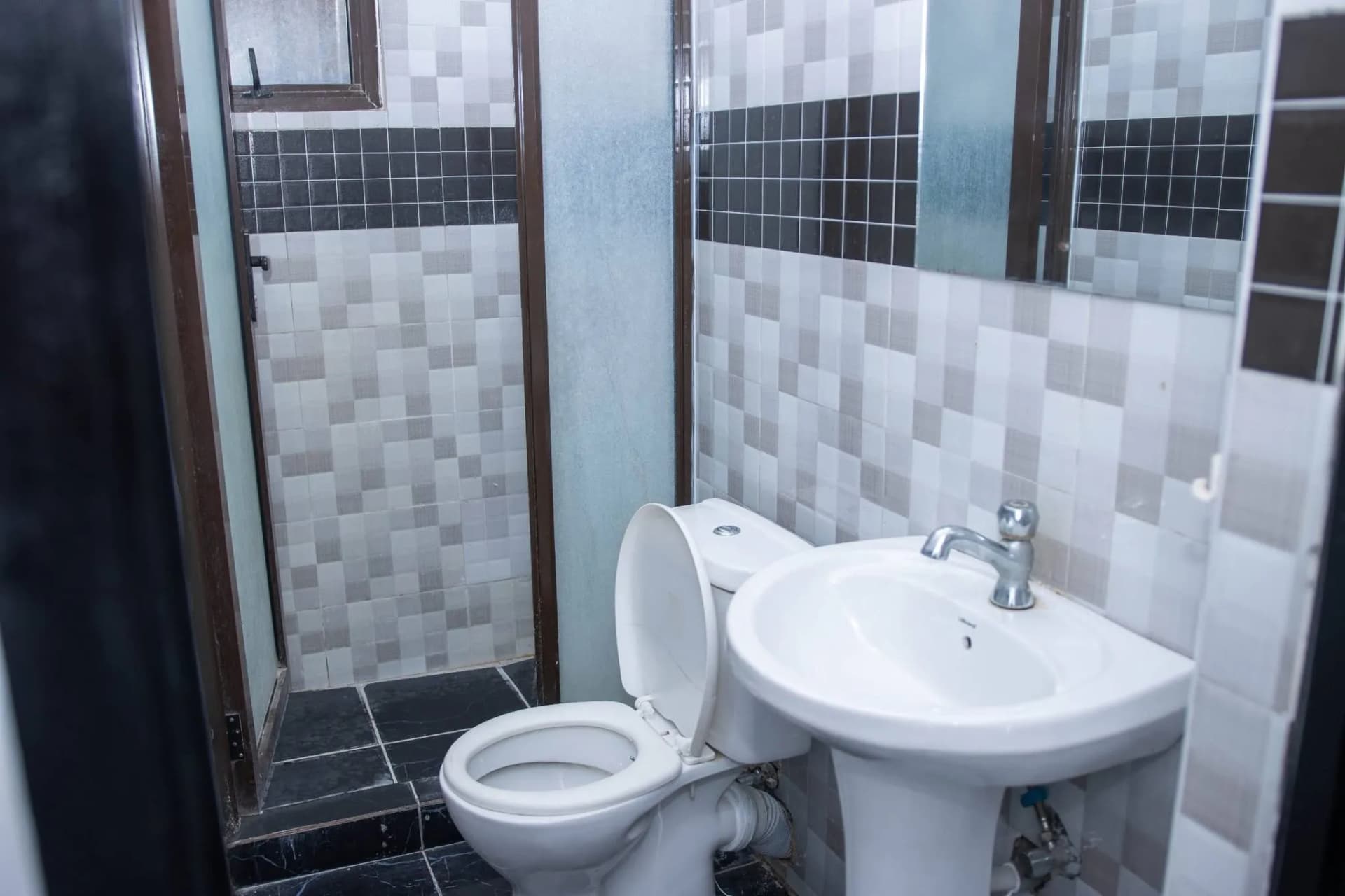 2 Bedroom 2 Bathroom house For Sale in Kilifi North_4