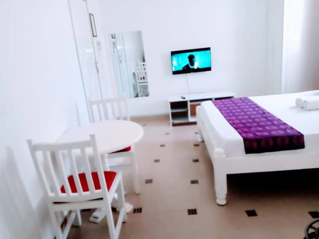 FULLY FURNISHED STUDIOS  AIRBNB/ SHORT RENTALS APARTMENTS IN NYALI,MOMBASA_14