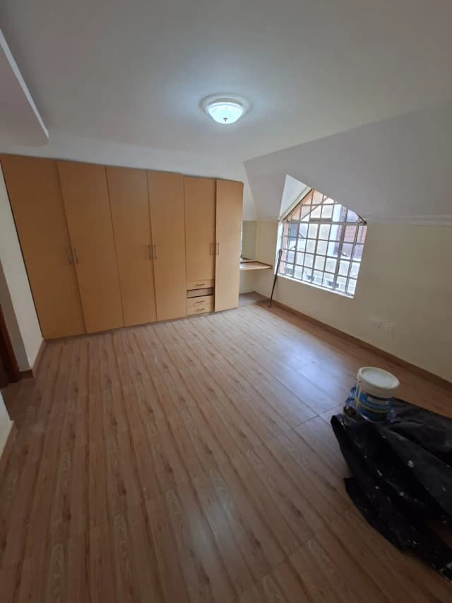 4 Bedroom Maisonette All Ensuite For Rent in Muthaiga, Nairobi_5