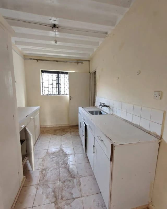 2 Bedroom Apartment/Flat For Sale in Makadara_5