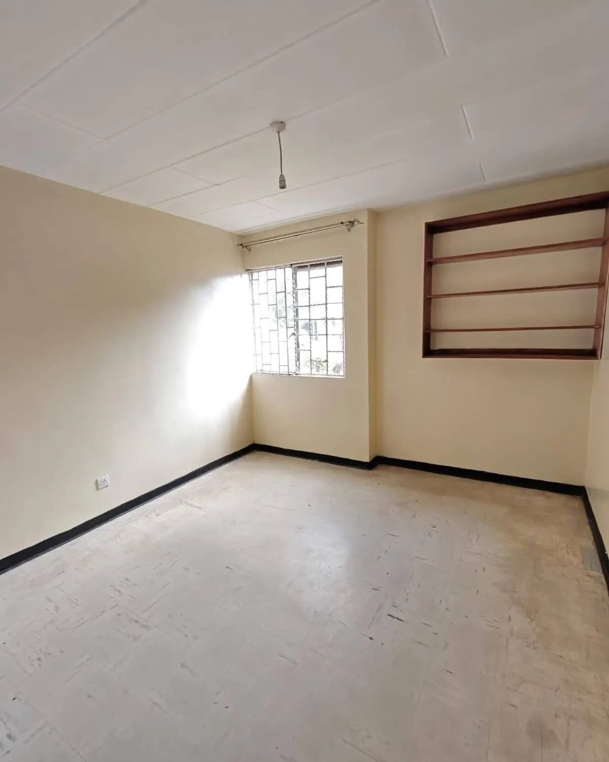 2 Bedroom Apartment/Flat For Sale in Makadara_7