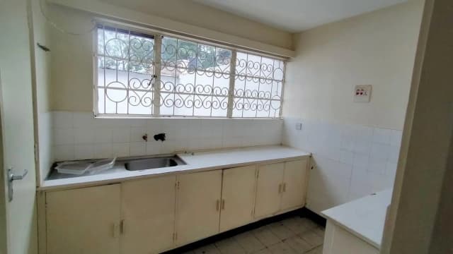 3 Bedroom Maisonette For Sale in Nairobi_5