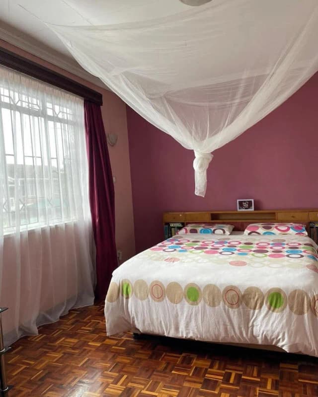 4 Bedroom Maisonette For Sale in South C_7