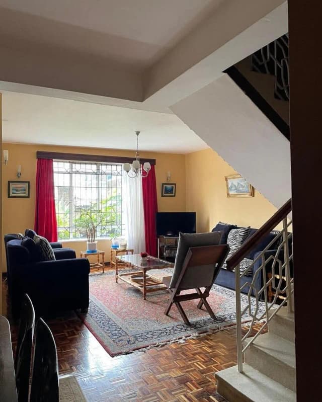 4 Bedroom Maisonette For Sale in South C_13