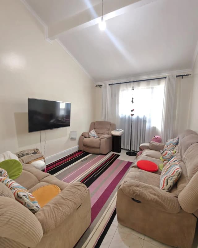 3 Bedroom Bungalow For Sale in Imara Daima_3