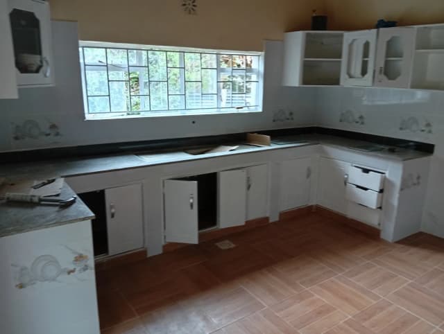 4 Bedroom Bungalow For Rent in Karen_6