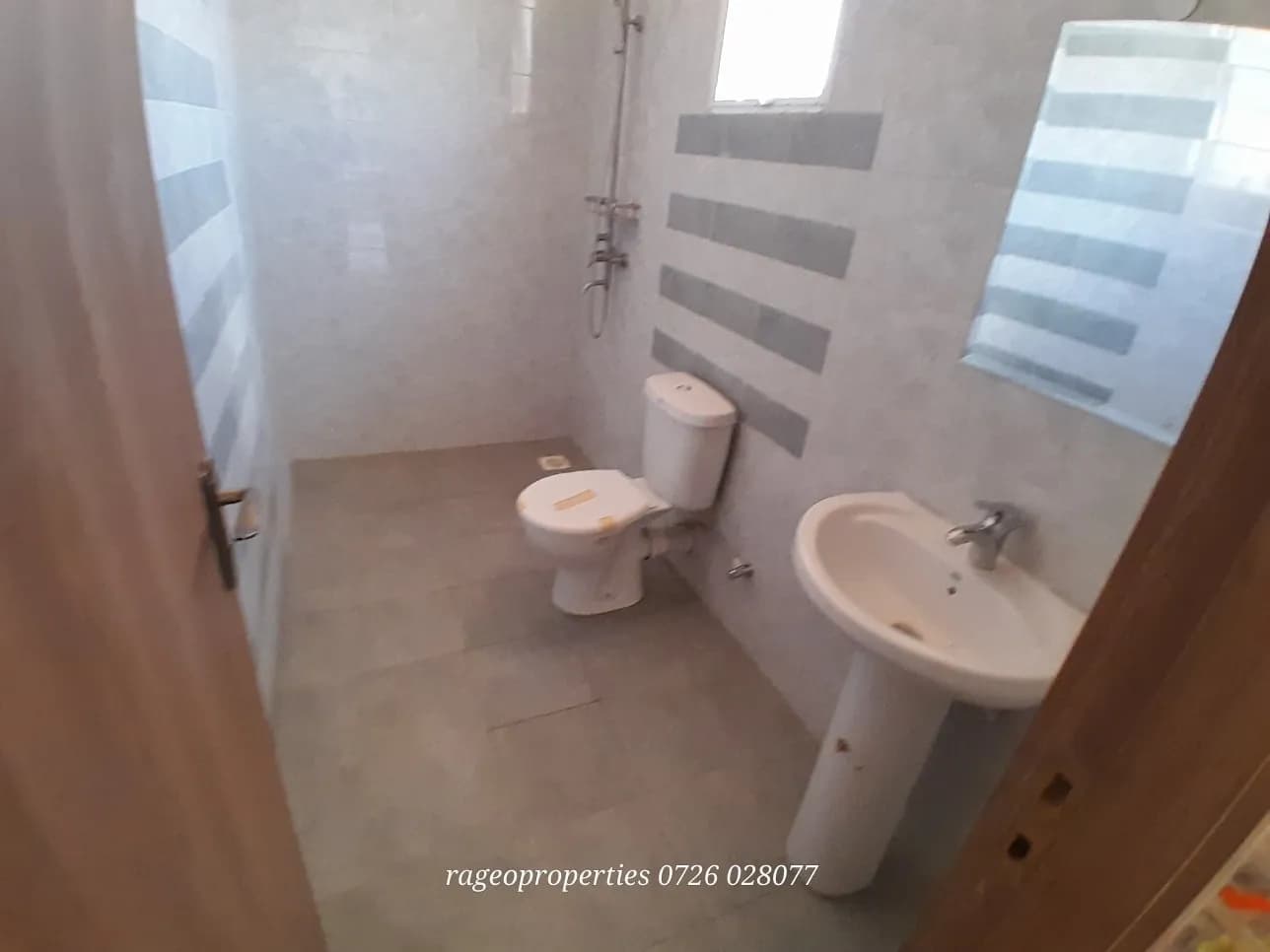 3 Bedroom Maisonette For Rent in Gataka Road_7