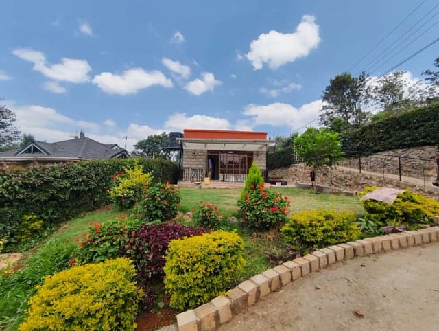 2 Bedroom Bungalow For Rent in Karen_2
