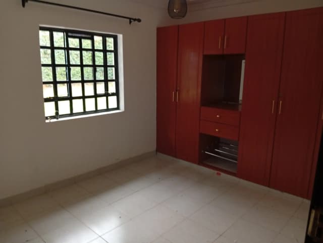 3 Bedroom Bungalow For Rent in Kerarapon_8