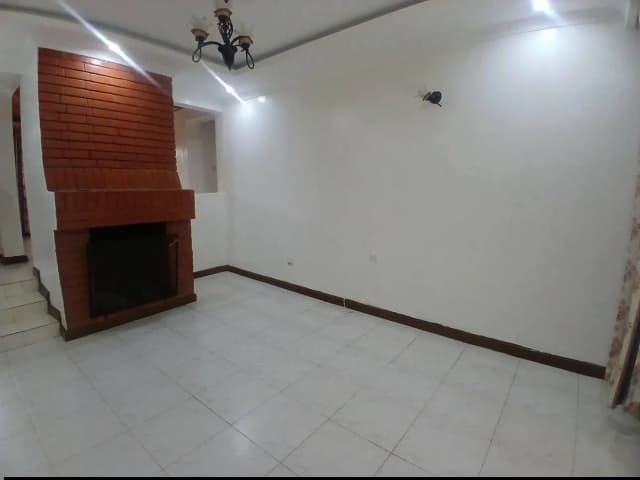 4 Bedroom Bungalow For Rent in Karen_4