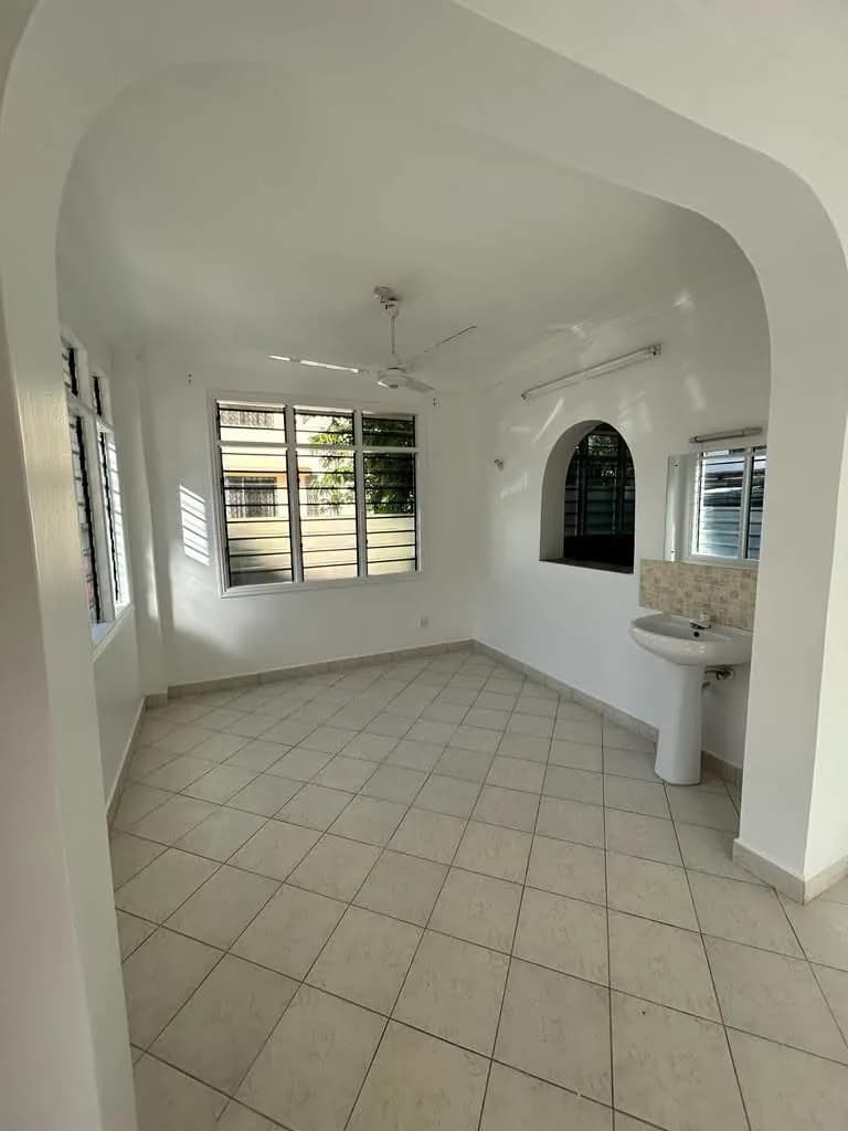 4 Bedroom Maisonette For Rent in NYALI, Nyali floor planning image