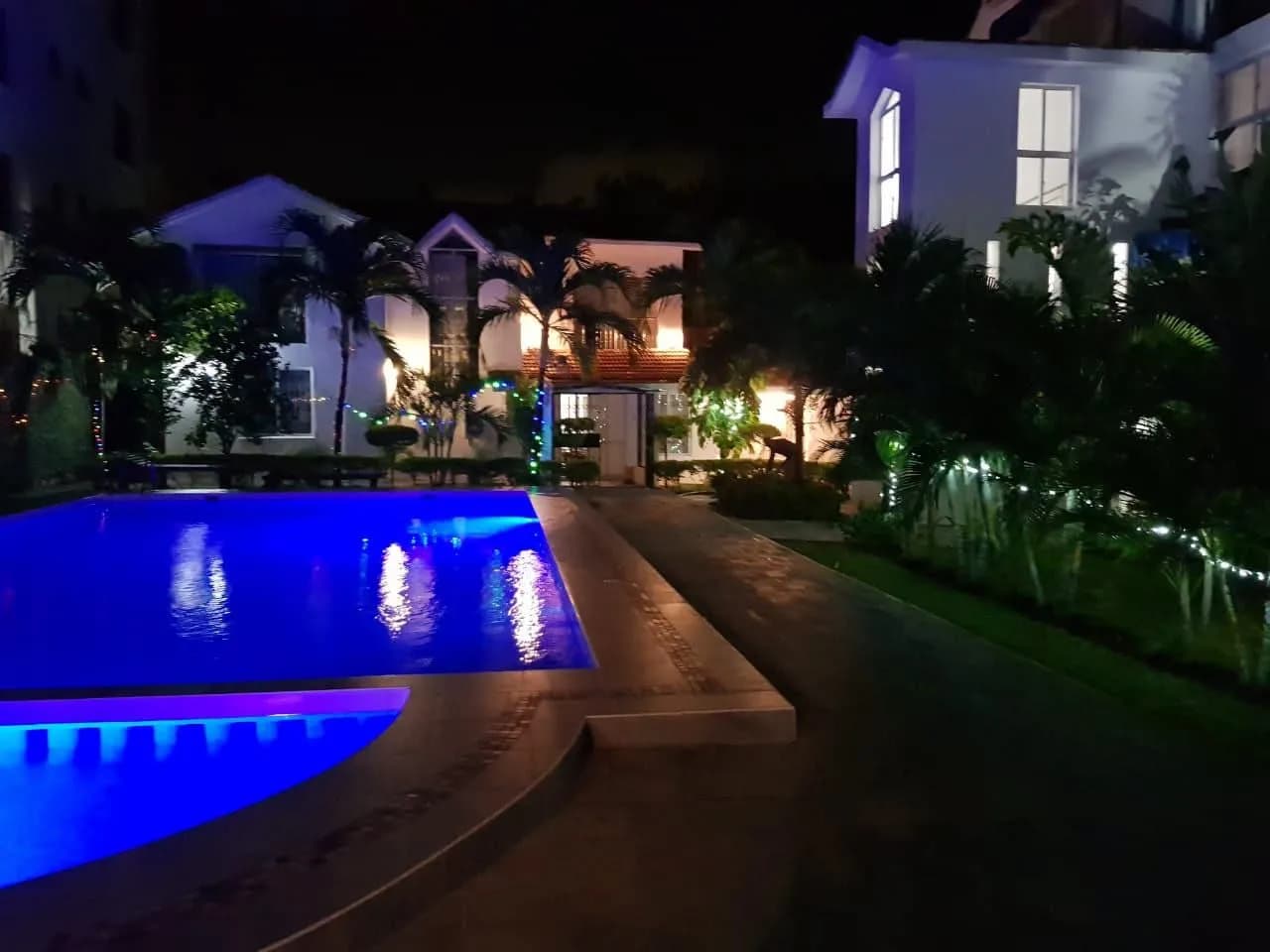 FULLY FURNISHED 1 BEDROOM APARTMENTS FOR RENT IN NYALI,MOMBASA floor planning image