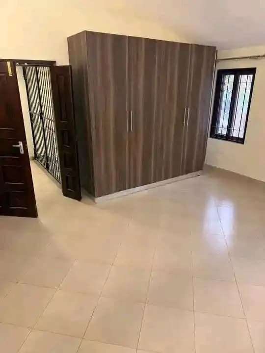 6 Bedroom Townhouse For Rent in Nyali floor planning image