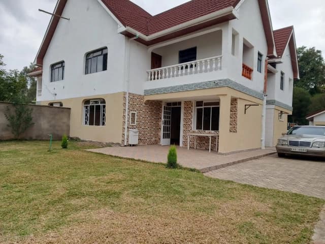 4 Bedroom Maisonette For Rent in Karen_0