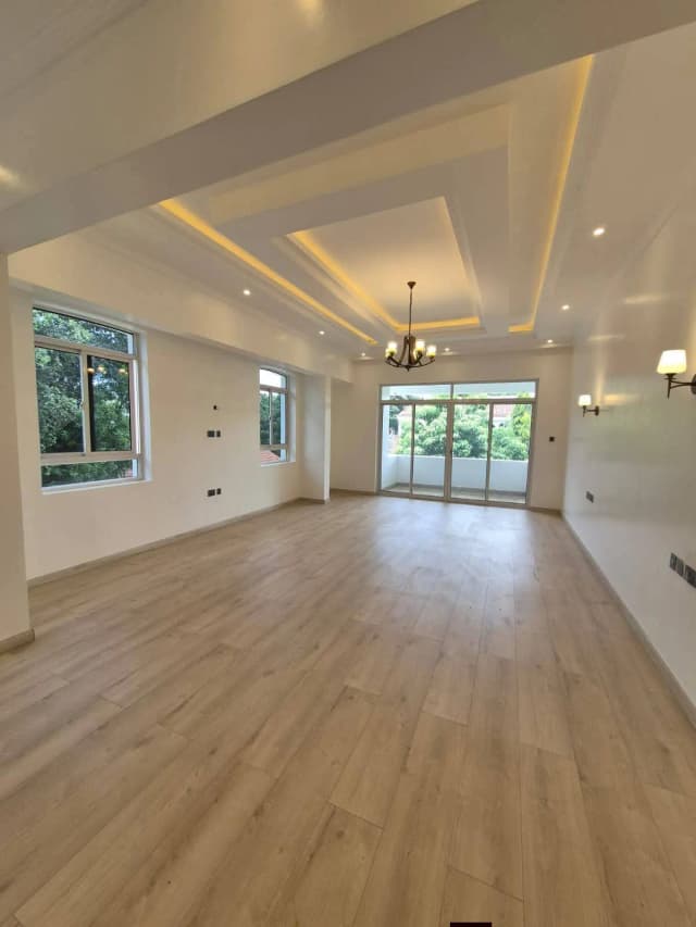 5 Bedroom House For Sale in Runda, Westlands_2