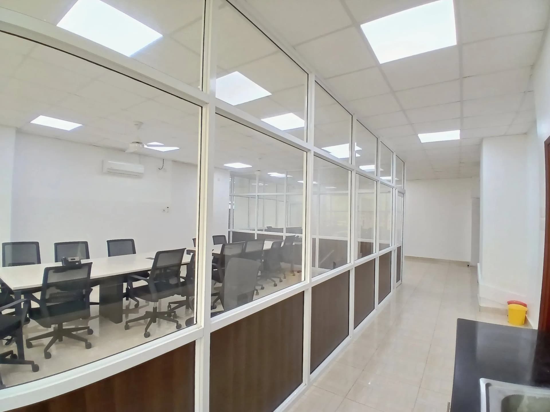 Fully Furnished Office Space For Rent in Links Road Area, Nyali_5