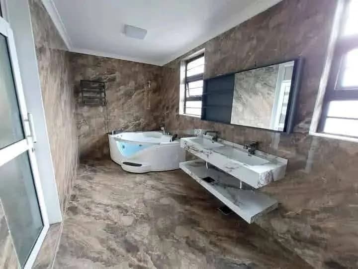 6 Bedroom Maisonette For Sale in Daykio, Ruiru_2