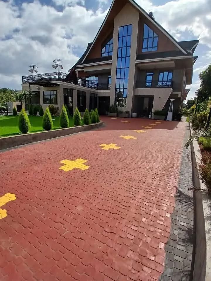 6 Bedroom Maisonette For Sale in Daykio, Ruiru_9