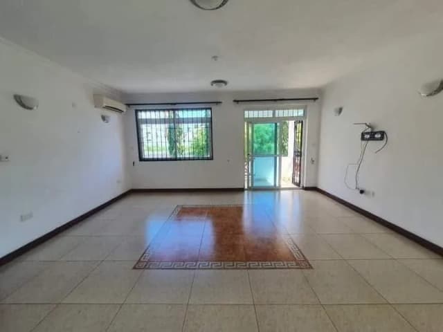 2 Bedroom Apartment/Flat For Rent_2