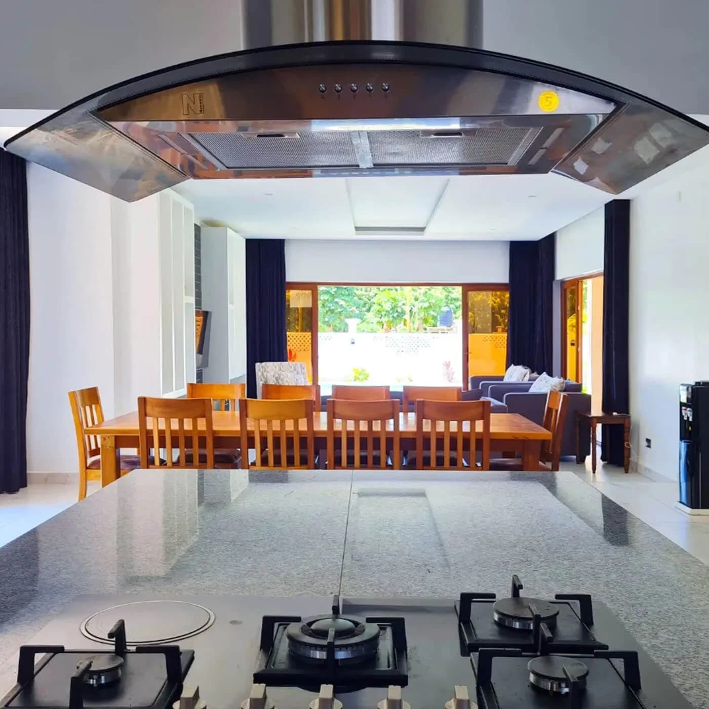 5 Bedroom Villa For Sale in Diani Beach, Ukunda_2